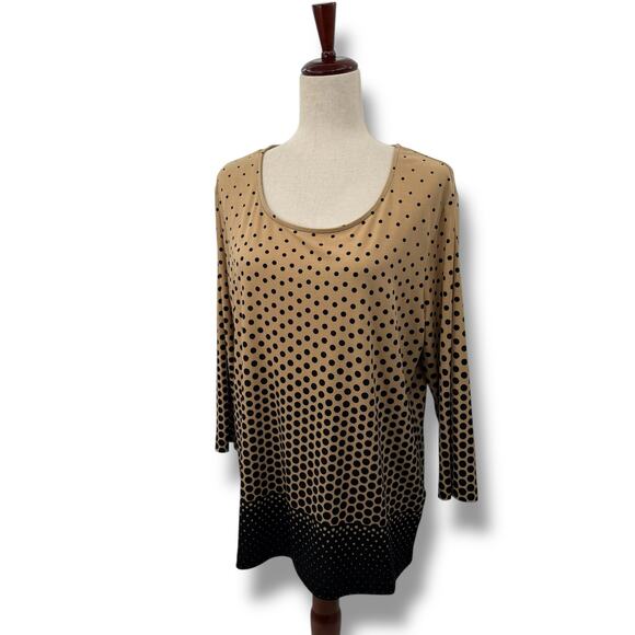 Chico's Tan Polka dot top Size 2 Size Large Ombre Stretch Top 3/4 sleeve EUC - Picture 2 of 7